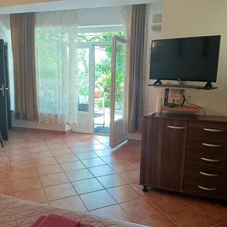 Cheapest Big With Terrace Direct To Sandy Daire